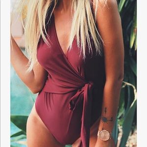 Cupshe side tie swimwear
